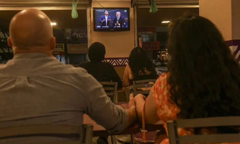 Acordo entre candidaturas de lula e flávio garante abertura de sigilos