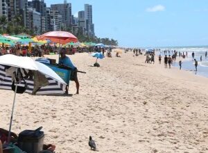 Bombeiros encontram neste domingo (25) corpo de homem desaparecido na Praia de Boa Viagem