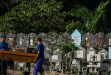 Cemitérios metropolitanos do Recife intensificam limpeza e missas para o Dia de Finados