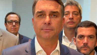 Debate entre Lula e Flávio Bolsonaro na Band movimenta imprensa e atrai credenciamentos internacionais