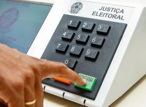 Eleições de segundo turno começam no Brasil e mobilizam milhões de eleitores