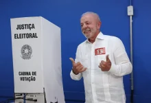 Eleições mobilizam eleitores e candidatos em dia de votação decisiva no país