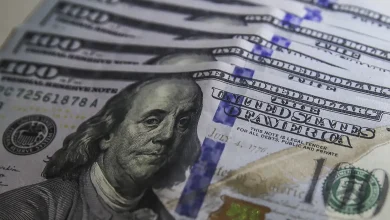 Expectativa eleitoral e cenário externo levam dólar a R$ 5,01 nesta terça-feira