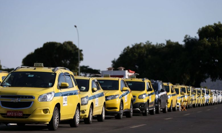 Fazenda libera linha de R$ 30 bi para compra de carros por motoristas de aplicativos e taxistas