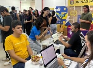 Feira gratuita de trabalhabilidade conecta estudantes e empresas na RMR