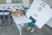 Fim de campanha e auditoria das urnas marcam a véspera do segundo turno