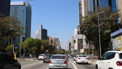 Manifesto de economistas rejeita cortes sociais e defende impostos sobre os mais ricos