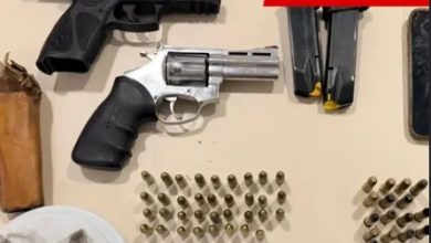Polícia Militar apreende armas, munições e drogas no bairro Jardins, em Coruripe